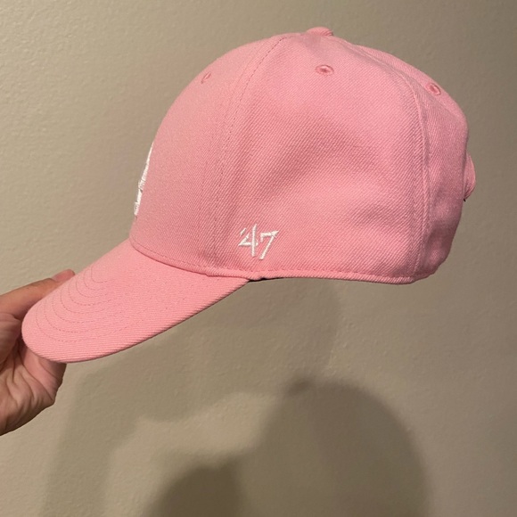 Hat - Picture 2 of 4